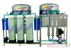 Hệ thống lọc nước tinh khiết đóng bình Composite 1000 lít/h – Van cơ